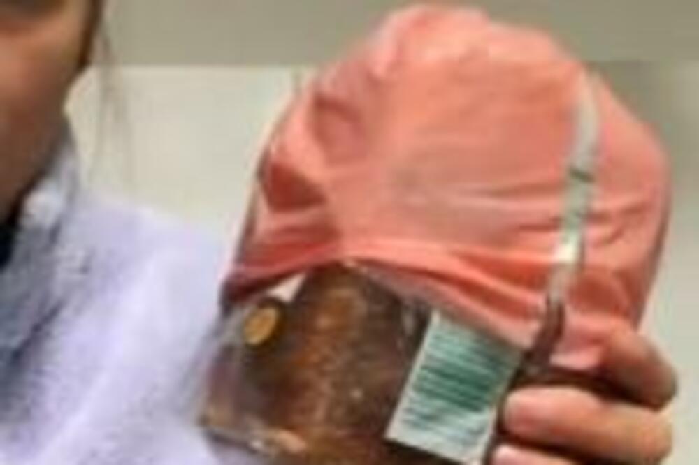 DOMAĆICA OTKRILA CAKU KAKO DA VAM HLEB U KESI OSTANE SVEŽ I NE UBUĐA SE: Od sada ćete SAMO OVAKO raditi (VIDEO)