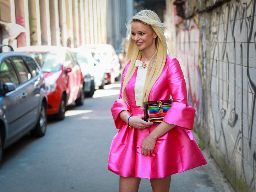 Publika željno iščekuje da pogleda film 'Munje opet'