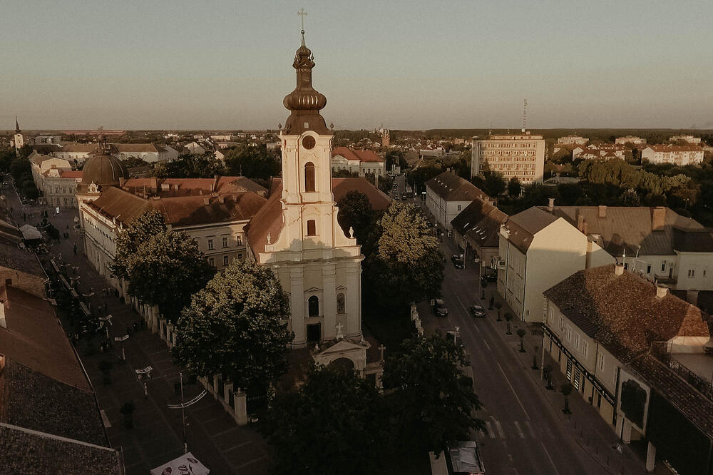 Prijavite se za BESPLATNU TURISTIČKU TURU U SREMSKOJ MITROVICI - evo koje će vam tajne vodiči otkriti