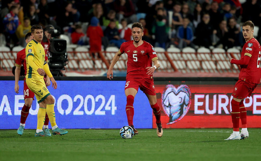 Strahinja Eraković u dresu reprezentacije Srbije