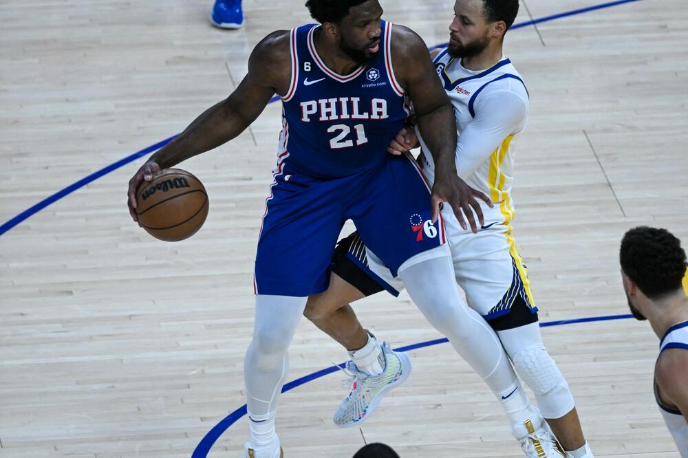 JOKIĆEV NAJVEĆI RIVAL ODIGRAO MONSTRUOZNU PARTIJU! Jedna stvar sreću kvari Džoelu Embidu