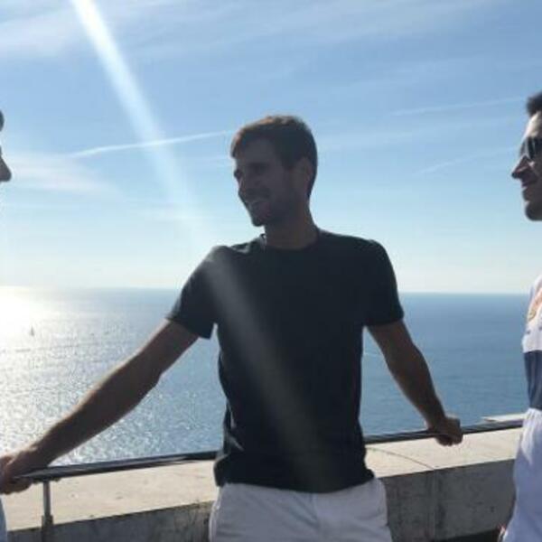 I TREĆA SNAJKA ĐOKOVIĆA STIGLA U BEOGRAD: Prelepa Brazilka se krije od očiju javnosti! (FOTO)