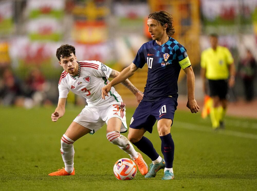 Fudbalska reprezentacija Hrvatske, Fudbalska reprezentacija Velsa, Luka Modrić
