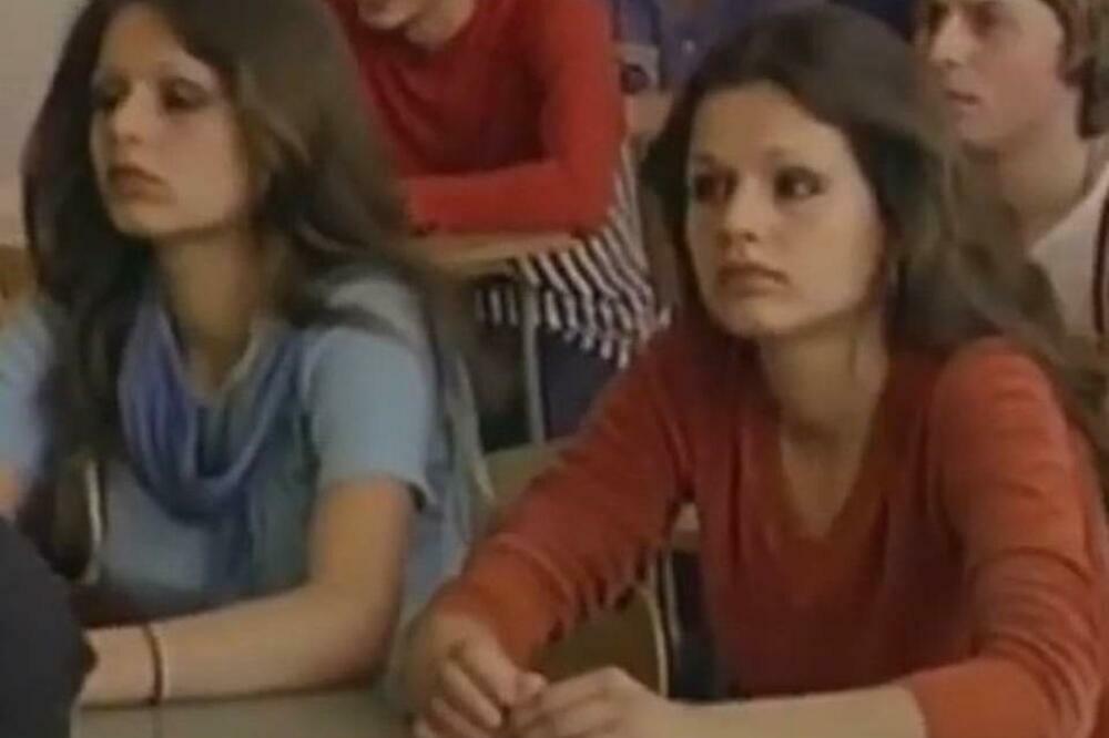 EVO KO SU POZNATE SESTRE BLIZNAKINJE IZ FILMA "NIJE NEGO": Napustile glumu i NAPRAVILE VELIKE KARIJERE (FOTO)