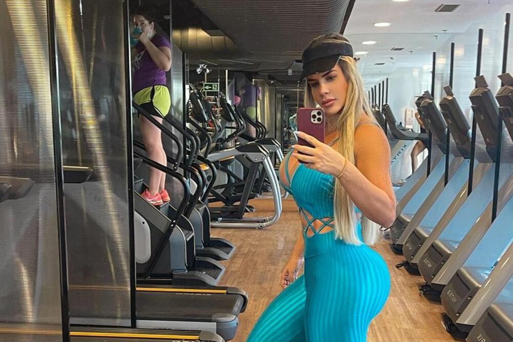 VRELA ADVOKATICA TVRDI DA ZBOG NJENOG IZGLEDA NE MOŽE DA NAĐE MUŠKARCA: Evo kakav je NJEN IDEALAN TIP (FOTO)