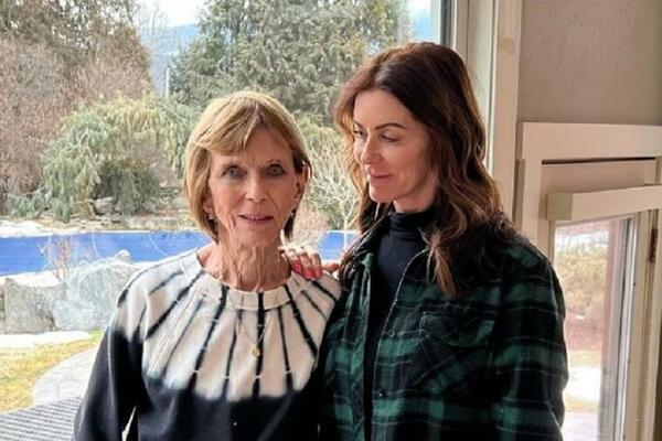 NAJZGODNIJA BAKA IMA SKORO 100 GODINA I OTKRIVA SVOJU TAJNU: Evo šta radi da bi IMALA TELO DEVOJKE (VIDEO)