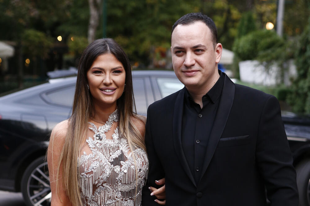 OŽENIO JE NAJJAČU MAČKU VODITELJSKE SCENE SRBIJE, A NA OVO DAJE NAJVIŠE NOVCA: Poznati dasa za Espreso SVE OTKRIO