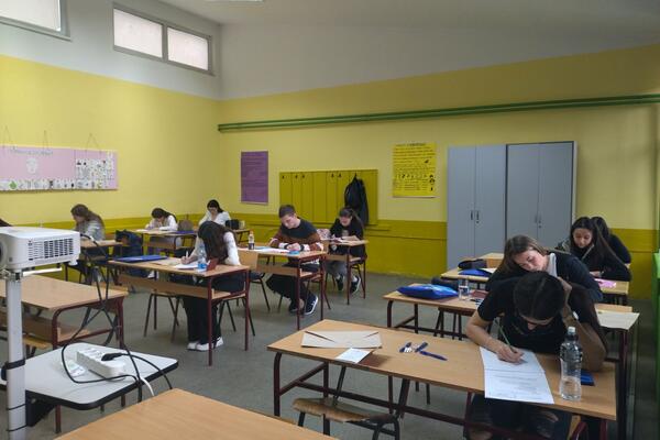 SREMSKA MITROVICA: Ekonomska škola iz ovog grada bila domaćin republičkog takmičenja iz poslovne ekonomije