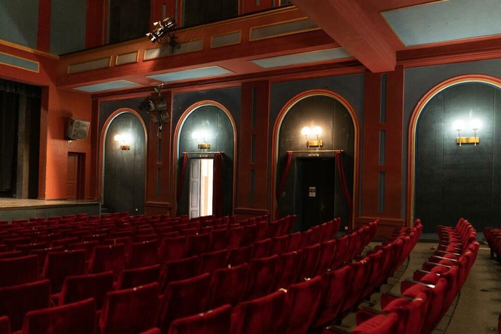 GRADONAČELNICA SREMSKE MITROVICE OBJAVILA: Grad konkurisao za sredstva za renoviranje požorišta!