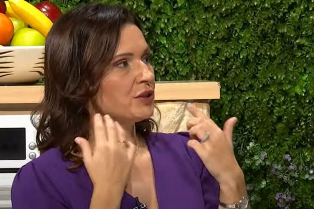 DA LI SU OPASNI PO ZDRAVLJE DEZODORANSI KOJE SVAKONDEVNO KORISTIMO? Farmaceutkinja Marijana iznela OBJAŠNJENJE