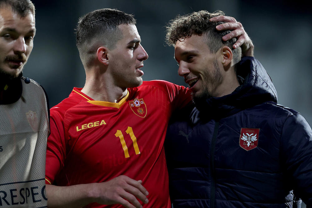 Reprezentativac Srbije prva opcija za zamenu Nikole Krstovića u Lećeu