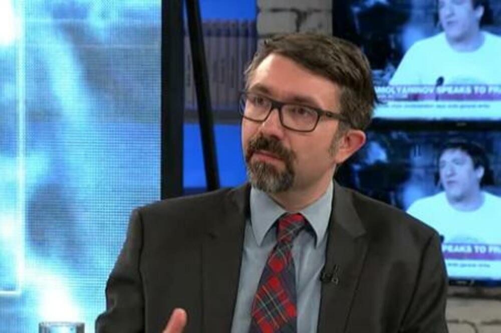 KRIMINOLOG O SLUČAJU DEČAKA KOJI JE SEKIROM UBIO 12 KOMŠIJSKIH JAGANJACA: "Vreme je da uvedemo primer iz Rusije!"