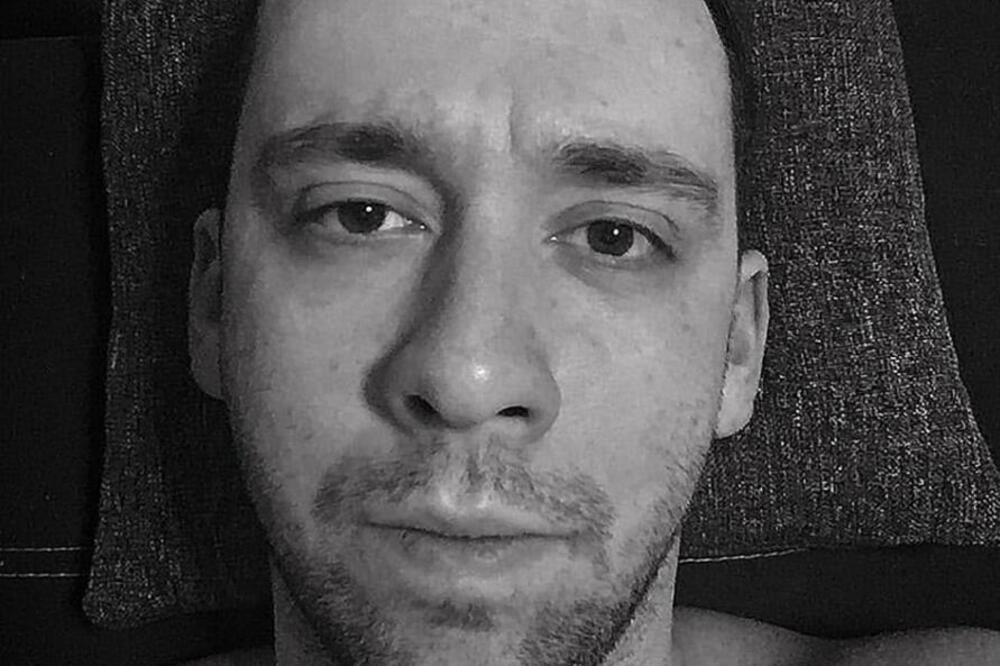 ĆERKU DRŽAO U KUPATILU, A ON POSEĆIVAO RESTORANE: Sve kačio na INSTAGRAM, hvalio se LAGODNIM ŽIVOTOM! (FOTO)