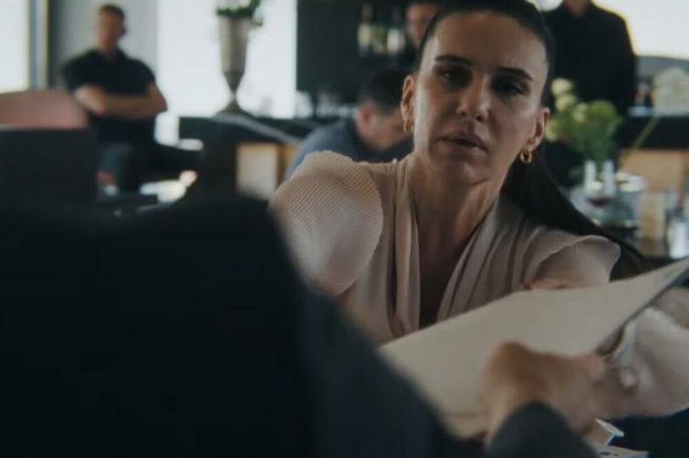 ZA JELICOM IZ "JUŽNOG VETRA" LUDI SRBIJA, A TEK DA VIDITE KAKVA JE RIBA U STVARNOSTI: Brutalnija je nego na FILMU