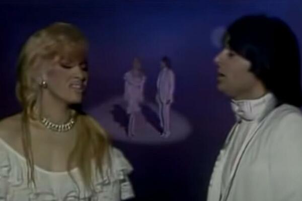 OVU PESMU JE SLUŠALA CELA JUGOSLAVIJA, ZAVRŠILA I NA EVROVIZIJI: Svi je PEVATE, a ne znate koji ČOVEK STOJI IZA NJE