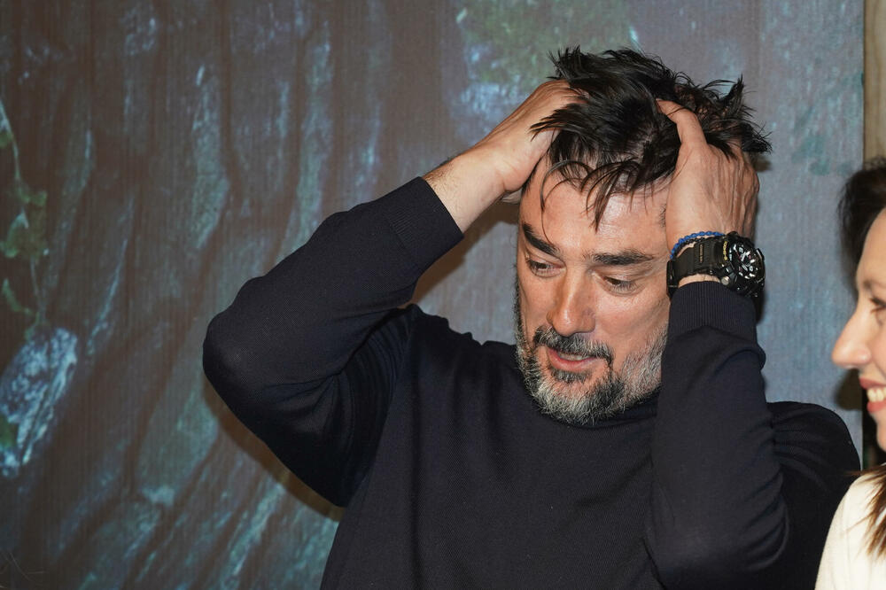 GODINE UČINILE SVOJE! Vojin Ćetković uslikan kad se NAJMANJE NADAO, jednu PROMENU SVI VIDE: Razlika je OČIGLEDNA