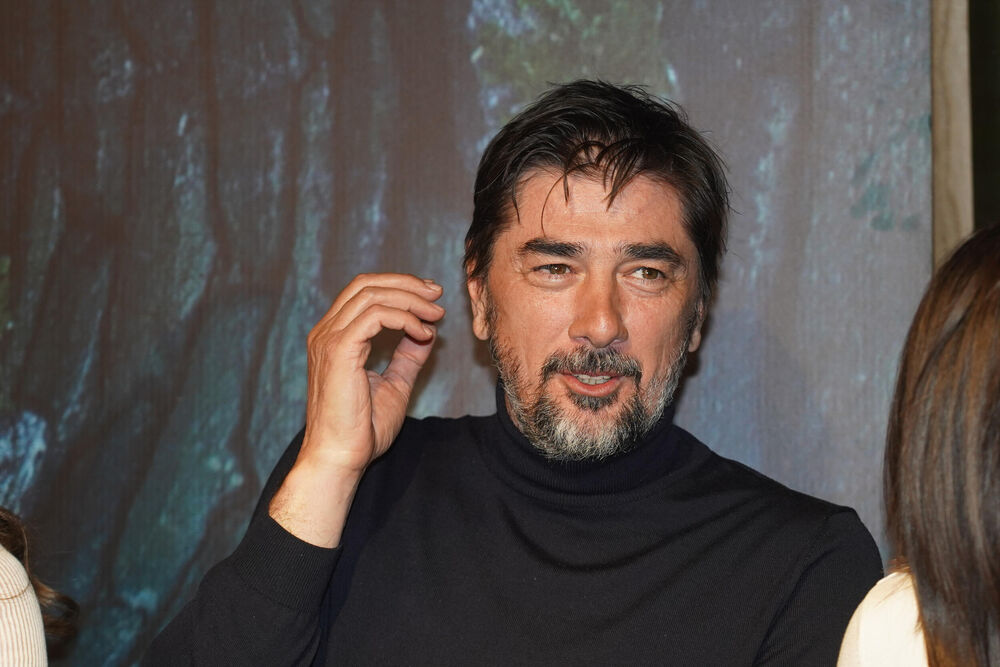 Kako izgleda brat Vojina Ćetkovića?