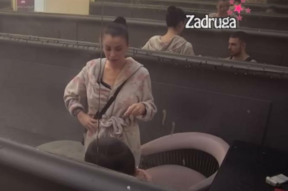 NASTAO TAJAC U ZADRUZI NAKON VESTI DA MU SE BABA OBESILA: Devojka onda napravila HOROR POTEZ, gledaoci ZGROŽENI