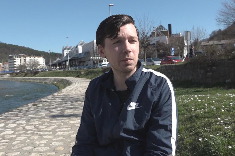 BOJAN JE MRTVE MESECIMA NOSIO NA LEĐIMA: Ostavili ga bez posla i sada preživljava sa 10.000 mesečno! (FOTO)