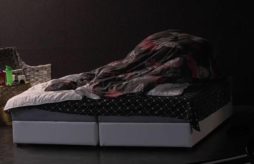 Miljana i Zola vrela akcija