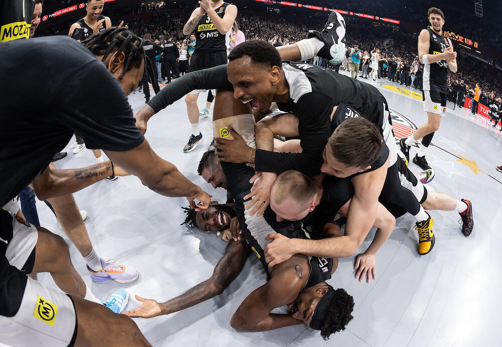 Košarkaši Partizana