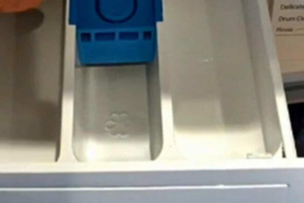 SIPAJTE OVO U PRAŠAK ZA VEŠ PRE NEGO ŠTO UPALITE MAŠINU: Rezultat obara sa nogu, biće vam ŽAO ŠTO NISTE ZNALI