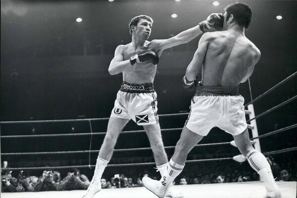 VELIKA TRAGEDIJA POGODILA SVET SPORTA! Svetski šampion zaspao i nije se probudio!