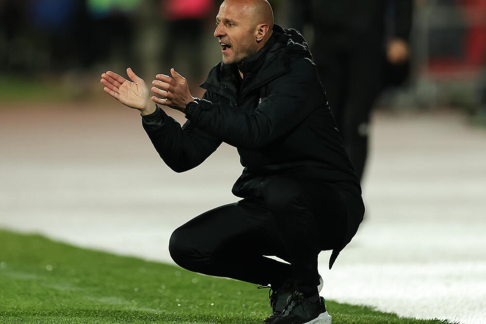 "MOŽDA SAM DOSADAN, ALI..." Duljaj se oglasio posle novog NEUSPEHA sa Partizanom