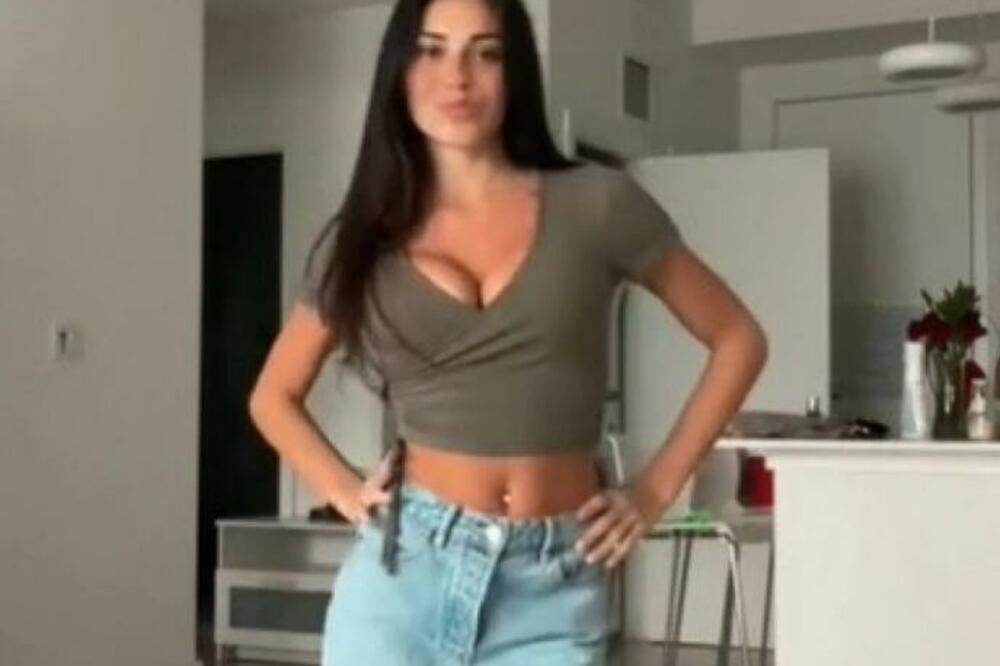 MUŠKARCI KADA VIDE OVAKVU FATALNU BRINETU UŽIVO ZABEZEKNU SE: Čim uradi 1 STVAR nikako im nije dobro... (VIDEO)