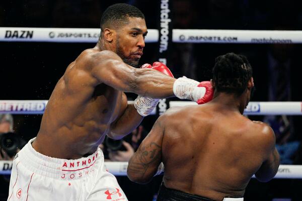 NIŠTA OD PENZIJE: Džošua ISPREBIJAO Amerikanca, ali...