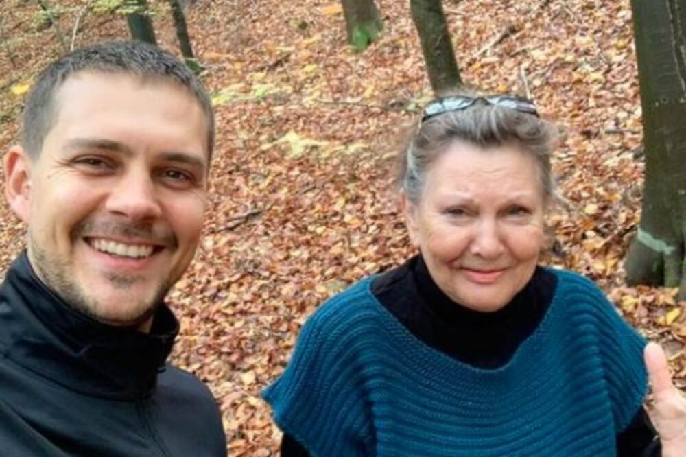 KO JE OTAC MILOŠA BIKOVIĆA? 2 puta se RAZVODIO od njegove majke, PREMINUO kad je glumac bio DEČAK