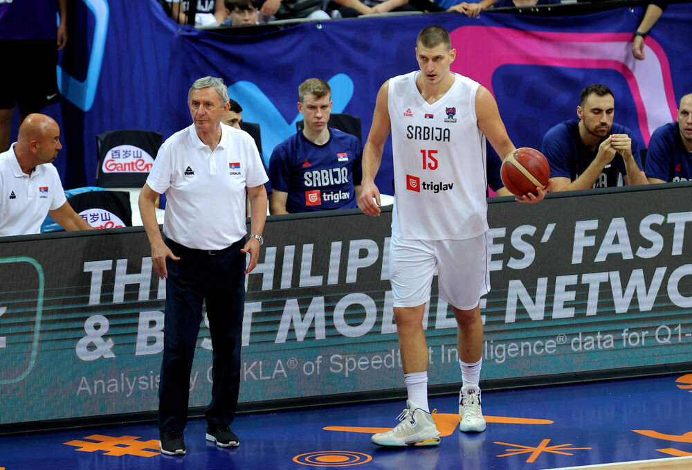 Nikola Jokić, Svetislav Pešić, Košarkaška reprezentacija Srbije
