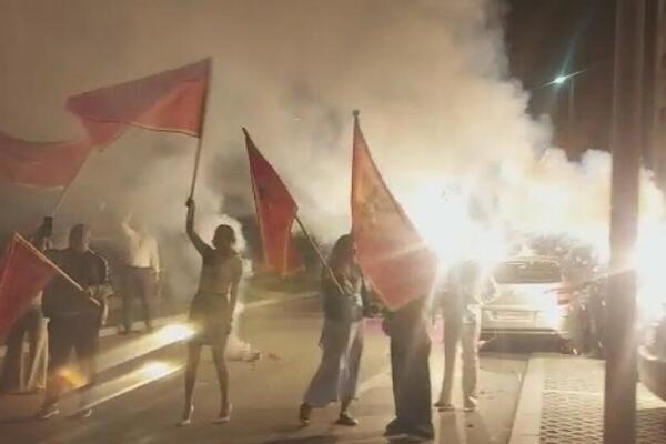 "MILO ODE, MILO ODE": Opšta RADOST u Crnoj Gori posle izbora, Podgoričani prednjače u SLAVLJU (VIDEO)