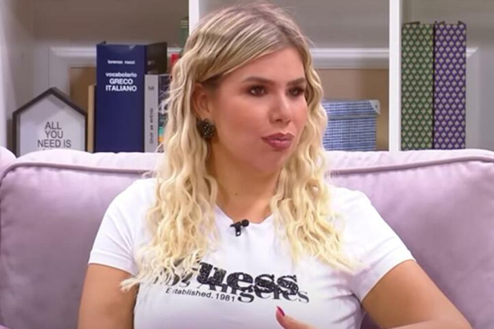 NAŠA PEVAČICA PROŠLA PRAVU DRAMU TOKOM OPERACIJE ŽELUCA: Sad skupila SNAGU i sve OTKRILA SVE, jedva se PROBUDILA