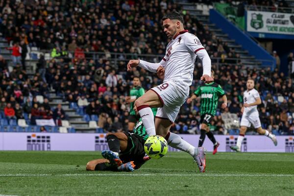 RADONJIĆ NIJE IMAO SREĆE PROTIV SASUOLA! Stativa, pa poništen gol - Torino ipak izvukao bod