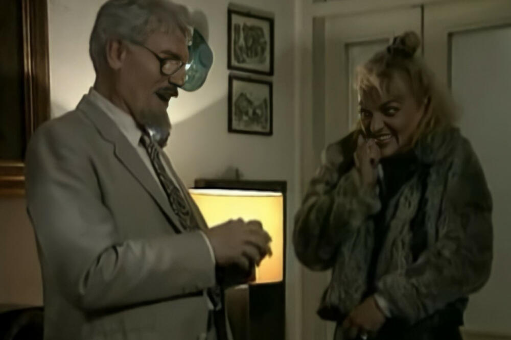 POSLE 3 DECENIJE PONOVO JE VIDIMO! Nakon VELIKOG ZLOČINA postala je DRUGA ŽENA: Sećate se STRIPTIZETE Violete?