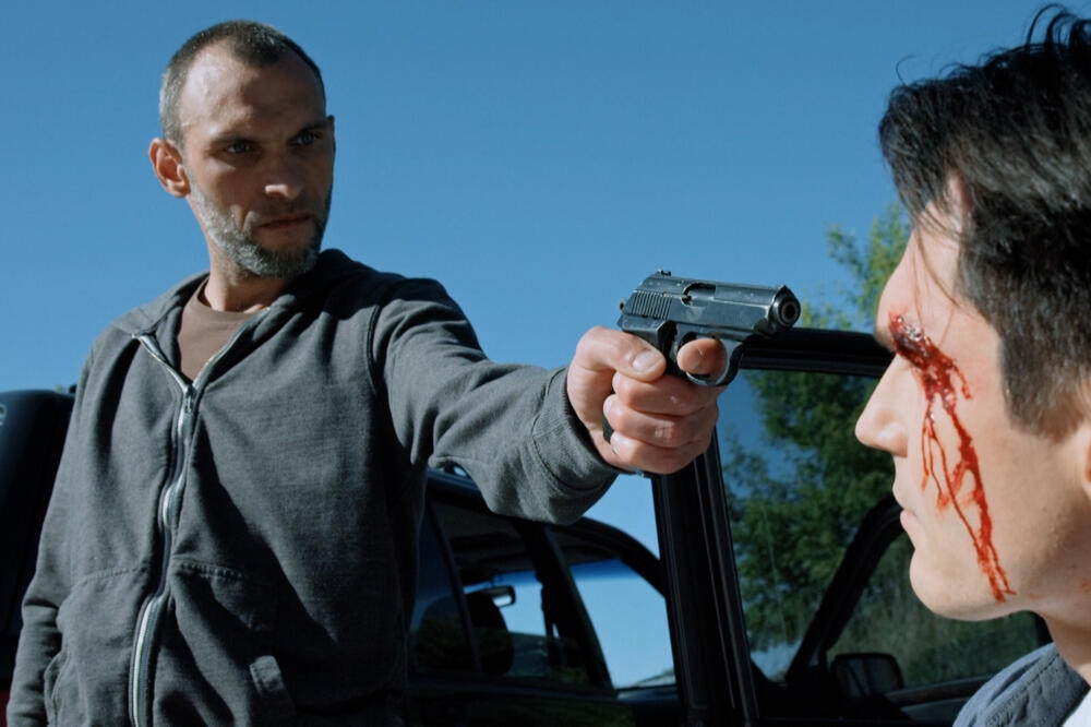 HTELA DA SAKRIJE ISTINU, PA POSLALA BIVŠEM MAFIJAŠE! Nije htela da otkrije čuvanu tajnu, pa donela OVU odluku!