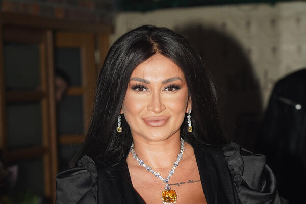 TRANSFORMACIJA VEKA, RAZLIKA OČIGLEDNA! Kada vidite nove fotke Andreane Čekić platićete TERETANU: KOLIKO JE SMRŠALA