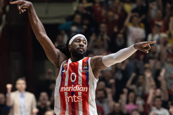 DŽON HOLAND PRED POTPISOM! Bivši košarkaš Zvezde ide u AMBICIOZAN TIM! (FOTO)