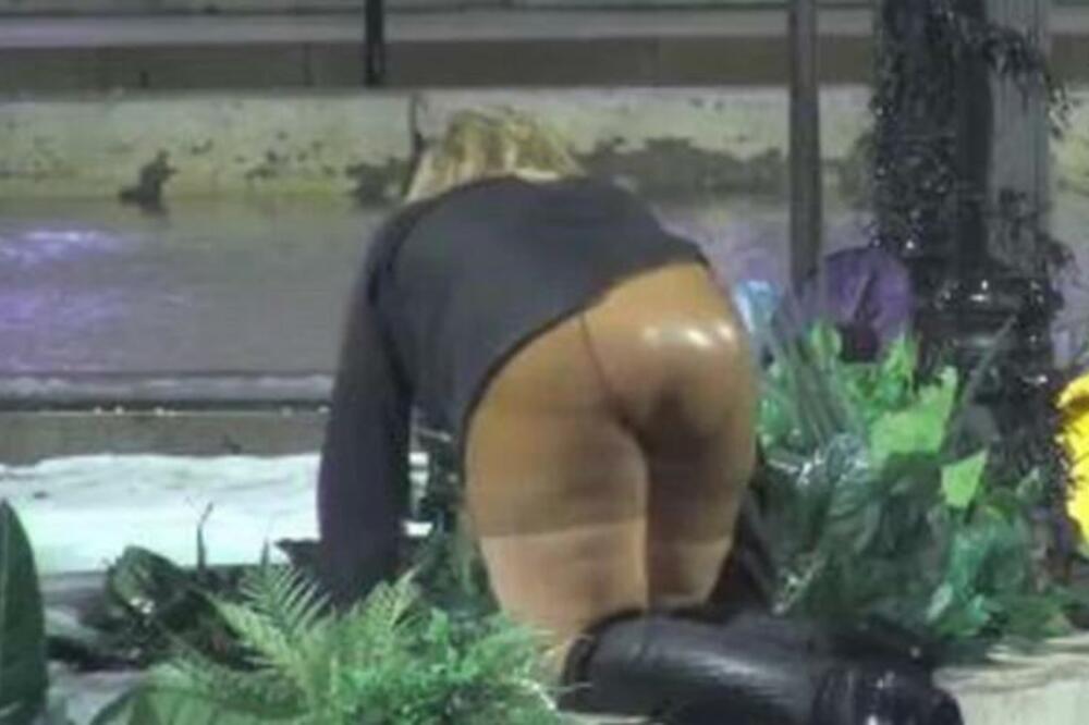 GLEDAOCI OSTALI ZGROŽENI KADA SU SAZNALI ŠTA MILJANA KULIĆ DRŽI U ZADNJICI: Ova FOTKA ju je RASKRINKALA SKROZ