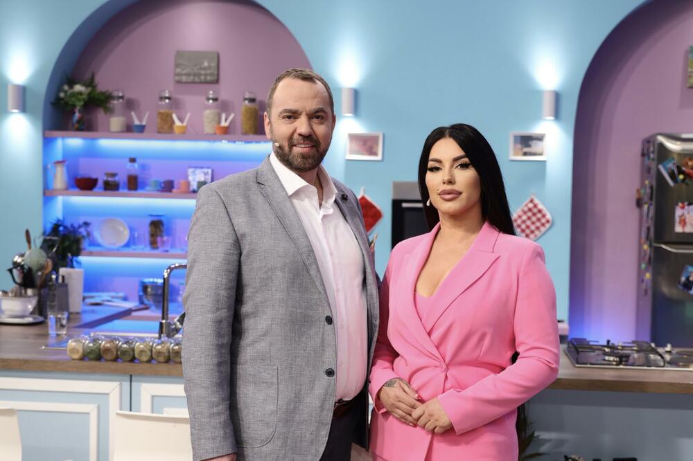 NABAVKA OVOG PUTA PRESUDILA! Majki i snajki zafalilo vremena za pripremu rolata od mlevenog mesa