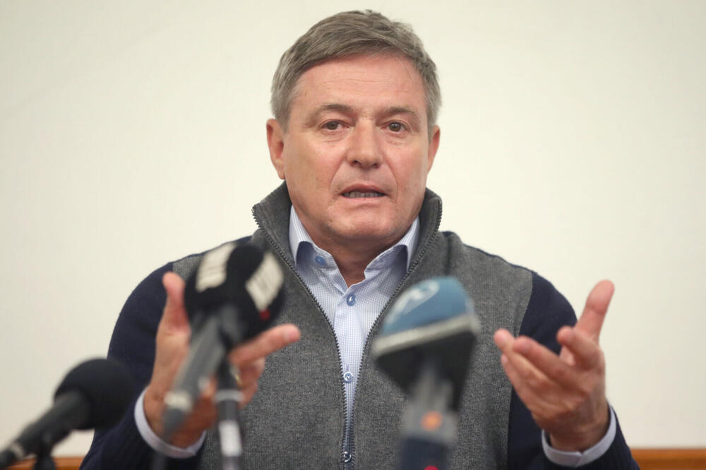 DRAGAN STOJKOVIĆ PIKSI NE MOŽE DA SE POMIRI SA ISTINOM: Zar sam ja bio poslednji?