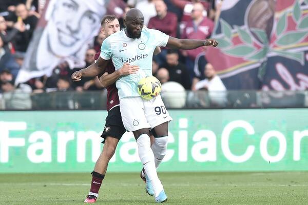 NASTAVLJA SE OČAJNI NIZ INTERA! "Neroazuri" se okliznuli protiv Salernitane