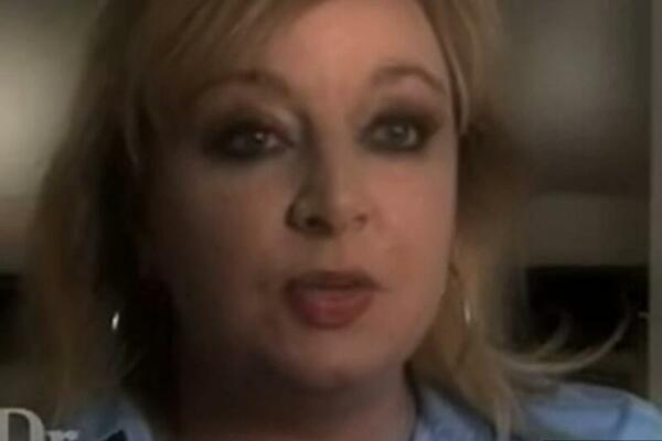 ISPOVEST MLADE KOJOJ SE DEČKO NIJE POJAVIO NA VENČANJU: Zatekla ga je u stanu, a od PRIZORA JOJ JE POZLILO (VIDEO)