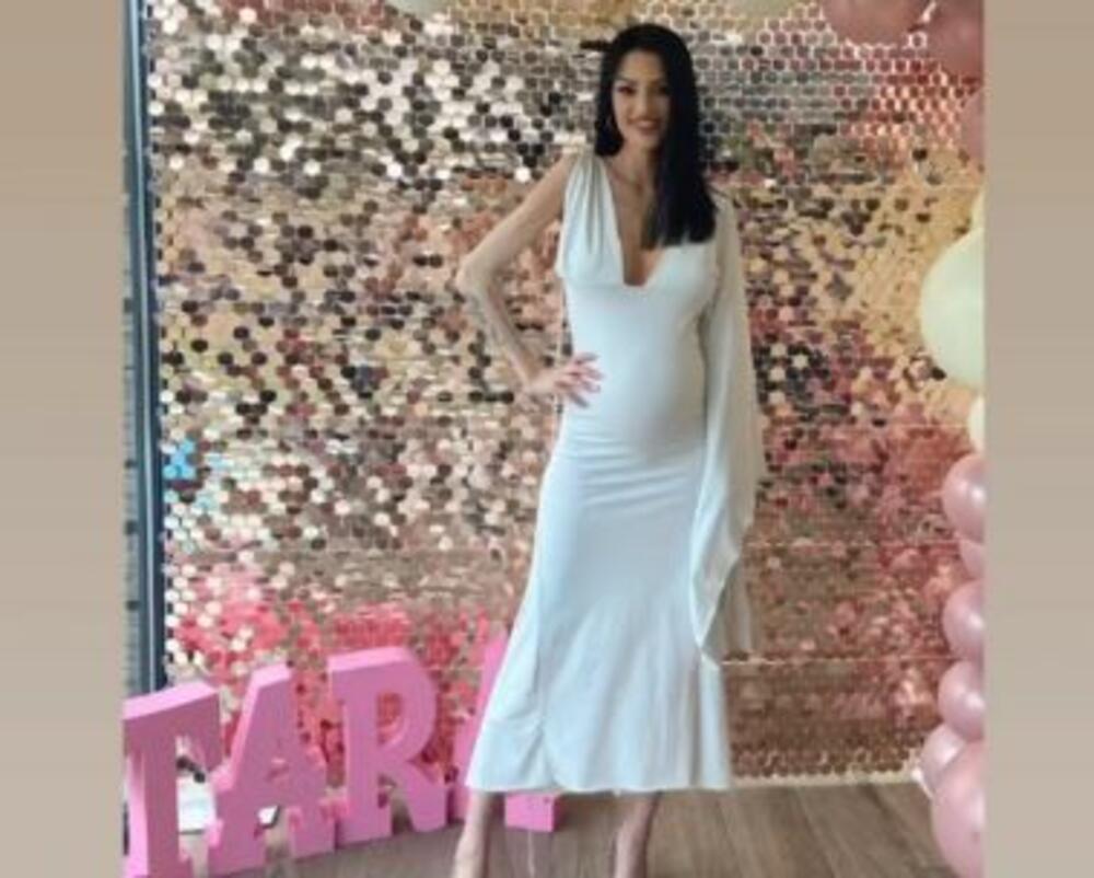 Proslava rođendana Tare Simov