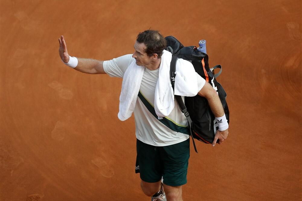 ROLAN GAROS OSTAO BEZ JOŠ JEDNOG VELIKANA: Endi Mari se povukao, čuva se za Vimbldon!