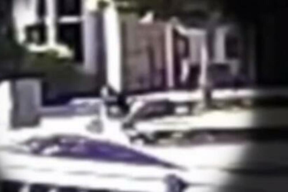 USKRŠNJA IGRA SE PRETVORILA U NEOPISIVU TRAGEDIJU: Dečaku nije bilo SPASA, evo šta je POŠLO PO ZLU, isplivao SNIMAK