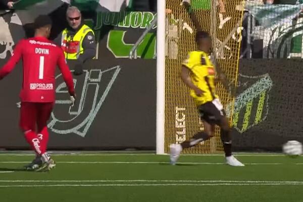 U ŠTA GLEDAŠ, ČOVEČE? Šveđanin pomešao belu tačku sa loptom i primio URNEBESAN gol! (VIDEO)