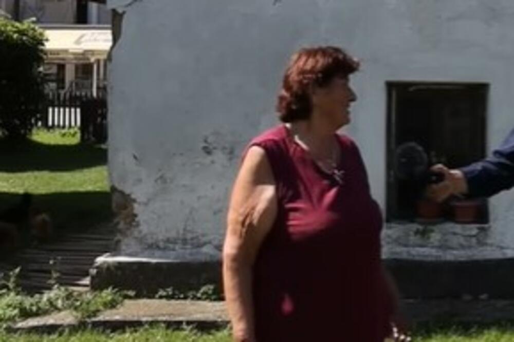 7 JETRVA I 43 DECE ŽIVELO JE U JEDNOJ KUĆI U BOSANSKOM SELU: Nikada nije bilo SVAĐE, a 1 STVAR nikome NIJE JASNA