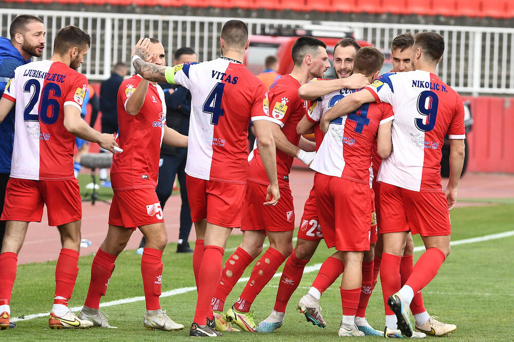 VOJVODINA DOBILA DERBI ZA PETO MESTO! Novi Pazar za četiri minuta pao u Novom Sadu (FOTO)